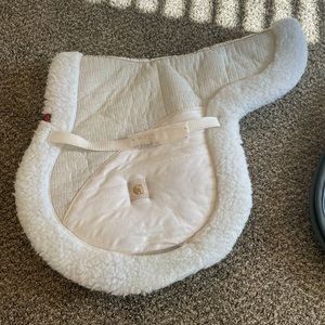 Tolkat fleece show pad